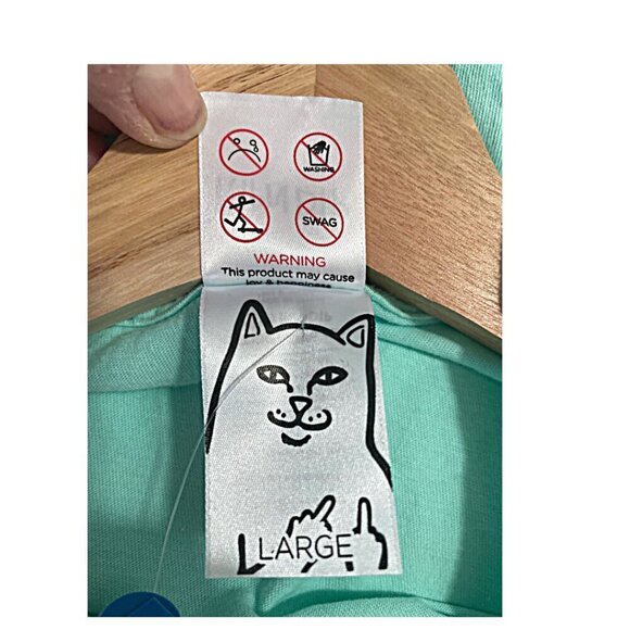 Rip and Dip NWT Long Sleeve Size Large Cat Hanging Off Pocket - Picture 2 of 8